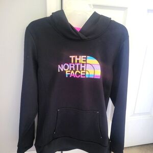 north face sweatshirt